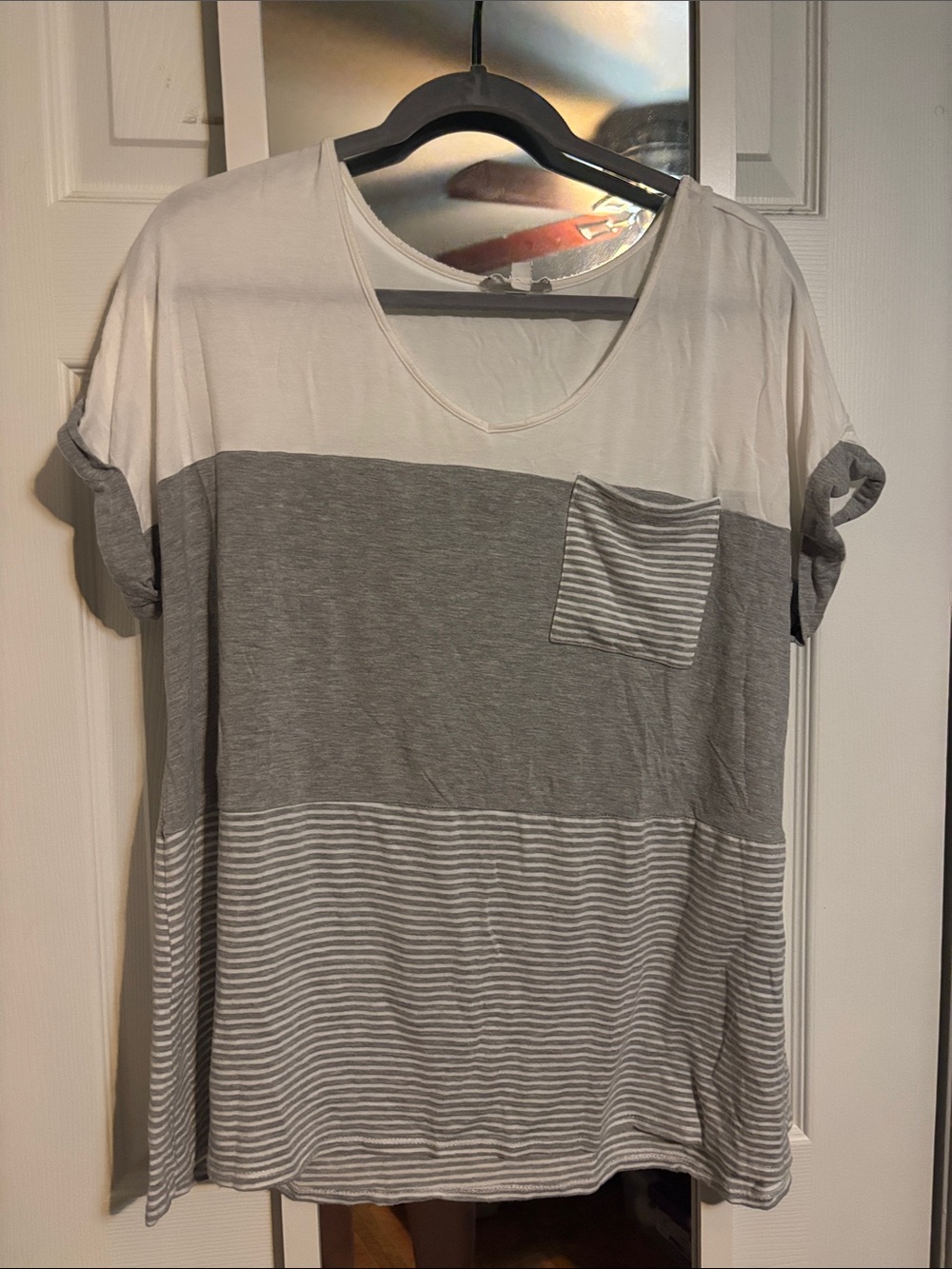 ☀️3/$25☀️ Striped Colorblock Pocket Tee — White & Gray